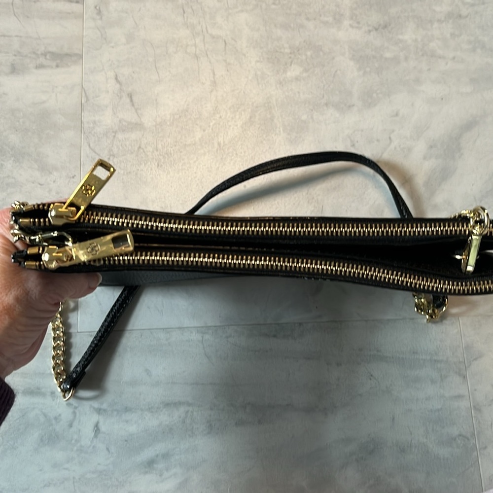 Ann Taylor Mini iPad bag   Wrap gift in this !  genuine leather  black/gold NWT - Picture 6 of 15